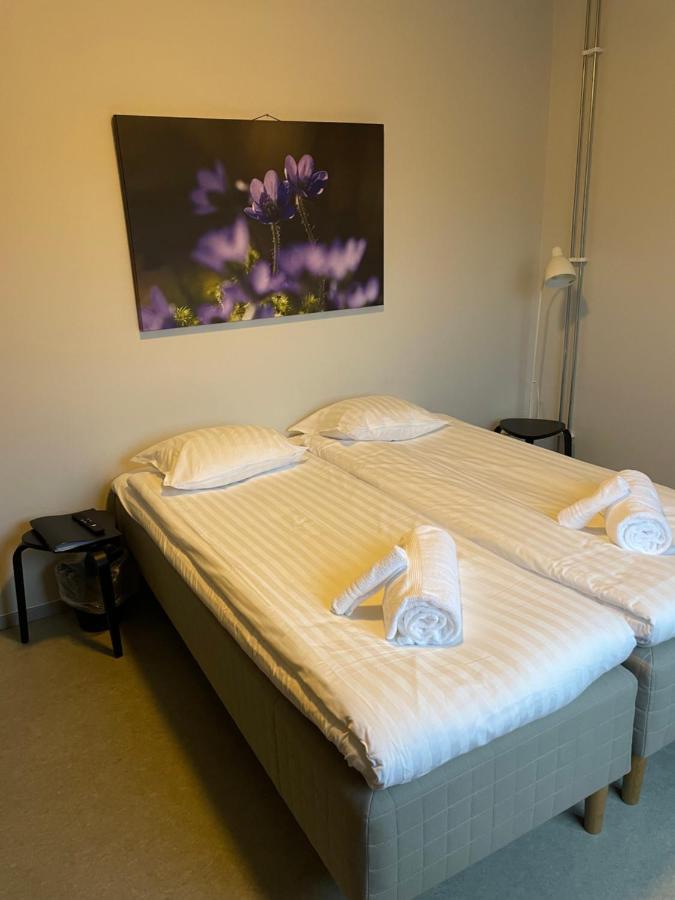 Broholm Bed&Breakfast Lidkoping Bagian luar foto
