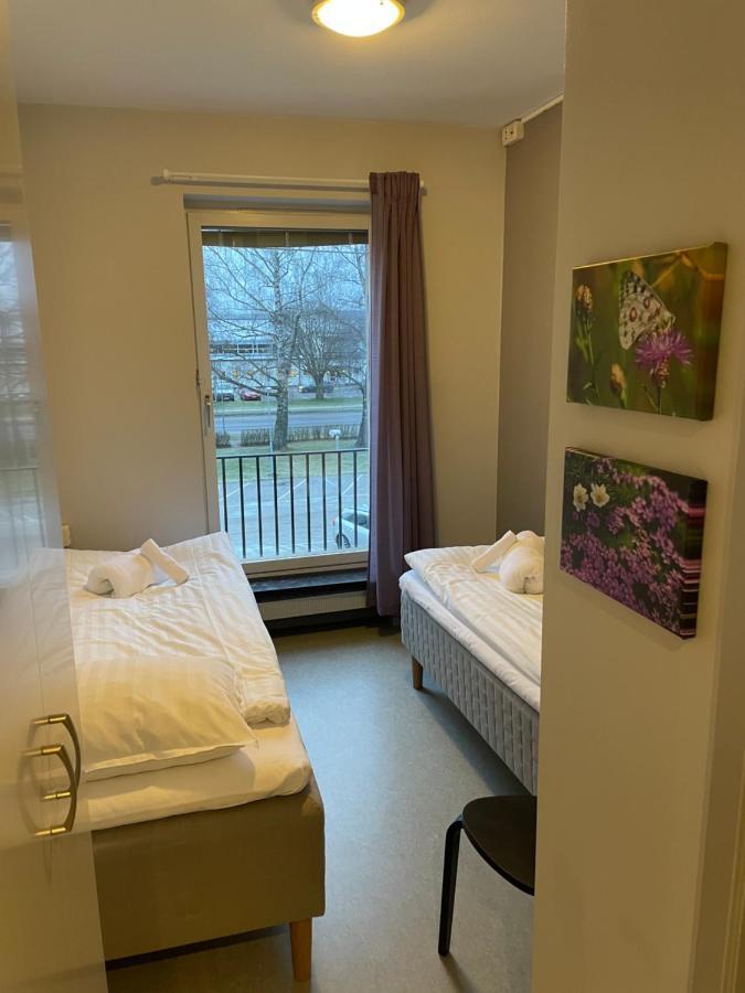 Broholm Bed&Breakfast Lidkoping Ruang foto