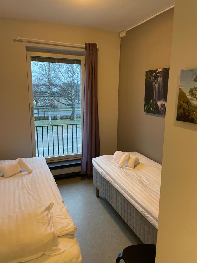 Broholm Bed&Breakfast Lidkoping Ruang foto