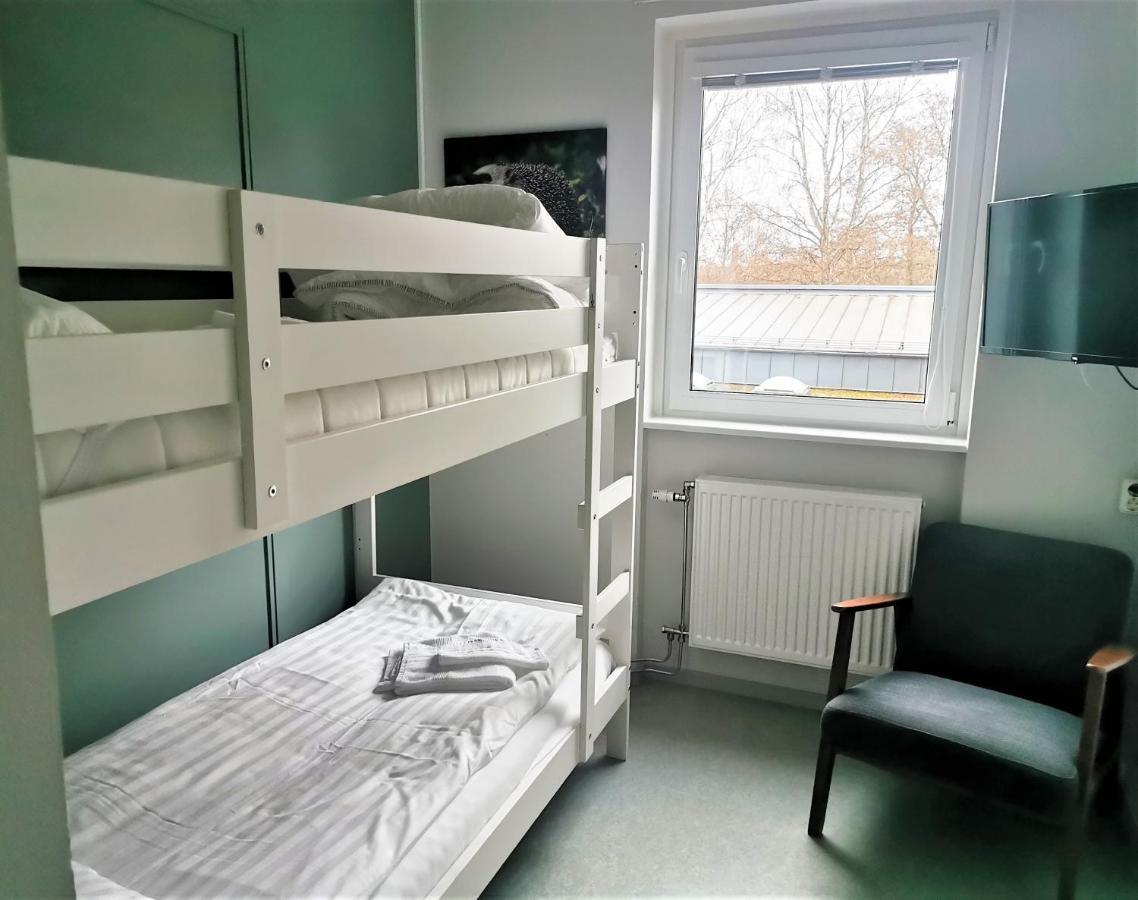 Broholm Bed&Breakfast Lidkoping Bagian luar foto