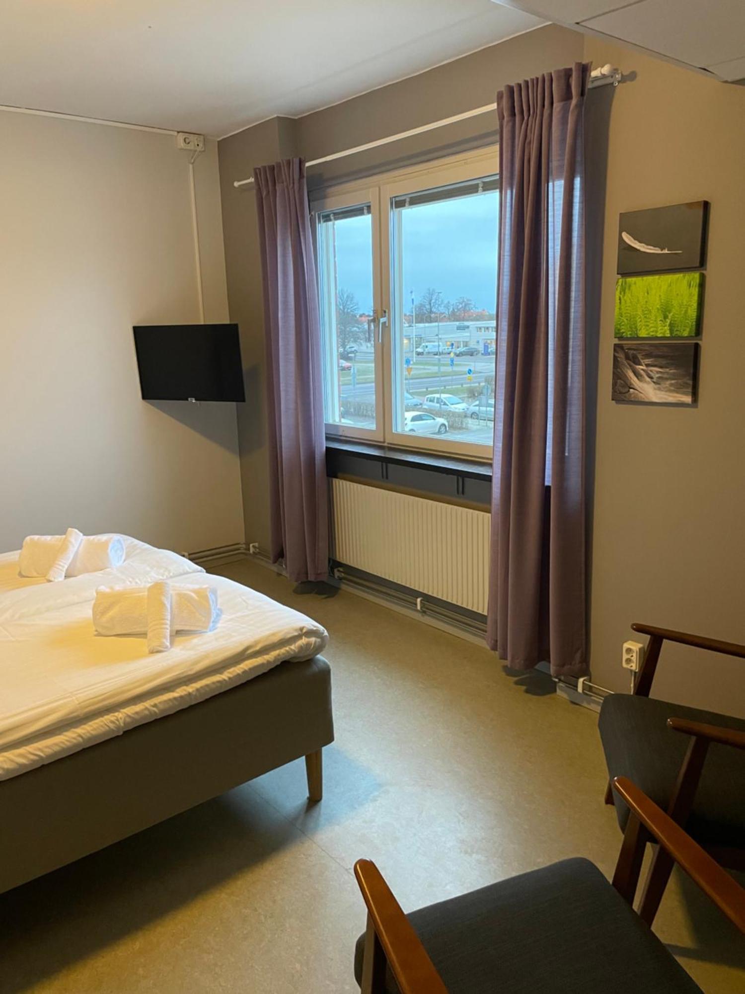 Broholm Bed&Breakfast Lidkoping Ruang foto